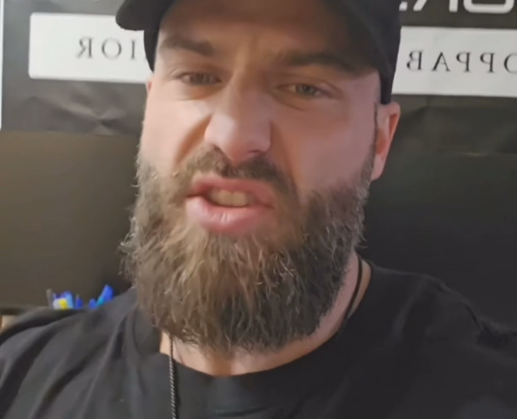 animateur Exclu de TLMEP, l'animateur du Lucide Podcast explose de colère