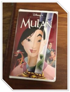 CASSETTES Vos vieilles cassettes VHS pourraient valoir une fortune : jusqu’à 76 000 $ pour certaines !