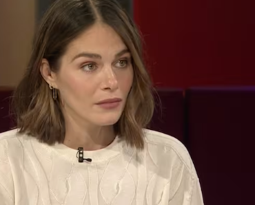 Maripier Morin émue lors de son retour à Tout le monde en parle 13 Maripier Morin émue lors de son retour à Tout le monde en parle Capture decran 2024 12 02 114641 Maripier Morin émue lors de son retour à Tout le monde en parle