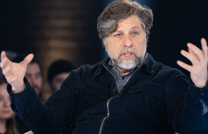 Malaise en ondes! Luc Ferrandez quitte brusquement le studio en pleine émission après une dispute avec Nathalie Normandeau 1 Malaise en ondes! Luc Ferrandez quitte brusquement le studio en pleine émission après une dispute avec Nathalie Normandeau Capture decran 2024 12 03 081844 Malaise en ondes! Luc Ferrandez quitte brusquement le studio en pleine émission après une dispute avec Nathalie Normandeau