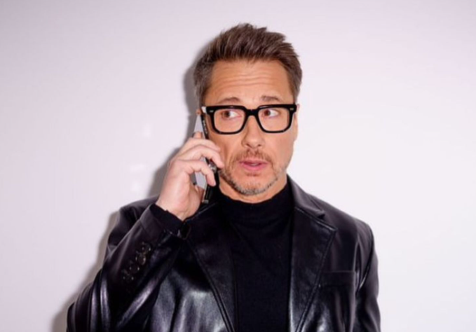 Stéphane Rousseau Brille Extraordinairement en Chantant pour Noël 1 Stéphane Rousseau Brille Extraordinairement en Chantant pour Noël Capture decran 2024 12 08 153351 Stéphane Rousseau Brille Extraordinairement en Chantant pour Noël