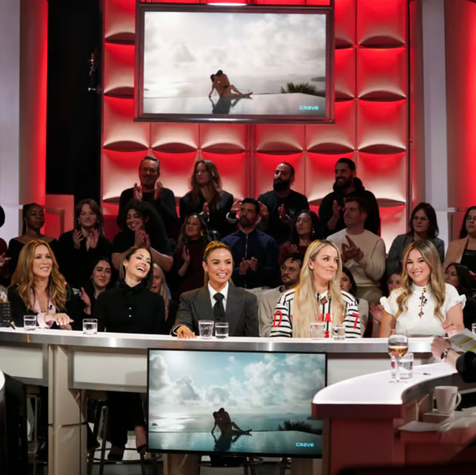 Capture decran 2024 12 11 122348 Élisabeth Chicoine de Vie$ de rêve et sa Soeur Controversée Captivent le Public