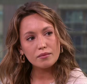 Géraldine Lamarche dévoile son expérience de violence conjugale qu’elle a vécue... 3 Géraldine Lamarche dévoile son expérience de violence conjugale qu’elle a vécue... Capture decran 2024 12 13 125234 Géraldine Lamarche dévoile son expérience de violence conjugale qu’elle a vécue...