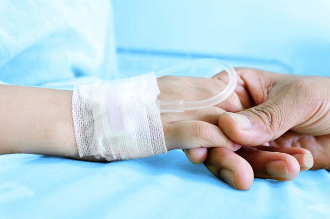 Capture decran 2024 12 16 124825 Un enfant de 8 ans souffrait apparemment d’un mal de dents. Mais lorsque la véritable cause a été révélée, il était déjà trop tard…