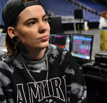 Capture decran 2024 12 16 134812 Roxane Bruneau offre une performance spéciale à des élèves du Nouveau-Brunswick