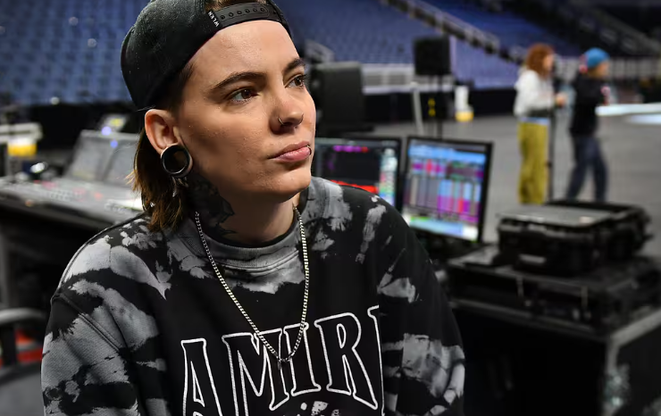 Capture decran 2024 12 16 134812 Roxane Bruneau offre une performance spéciale à des élèves du Nouveau-Brunswick