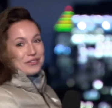 Géraldine Lamarche surmonte une intempérie en direct sur Salut Bonjour ce matin 4 Géraldine Lamarche surmonte une intempérie en direct sur Salut Bonjour ce matin Capture decran 2024 12 17 142118 Géraldine Lamarche surmonte une intempérie en direct sur Salut Bonjour ce matin