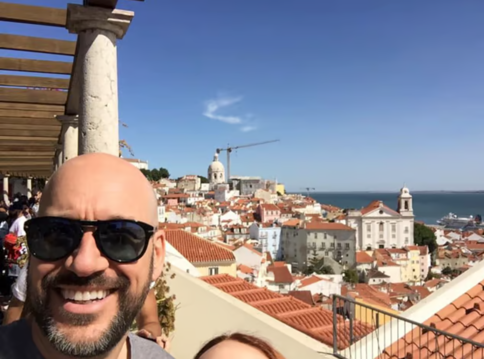 Capture decran 2024 12 26 095940 Martin Matte dévoile une photo festive avec sa blonde pour Noël