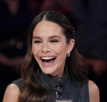 Tout le monde en parle : l’entrevue de Maripier Morin suscite la colère de certains téléspectateurs 3 Tout le monde en parle : l’entrevue de Maripier Morin suscite la colère de certains téléspectateurs Capture decran le 2024 12 02 a 10.02.25 e1733151821235 Tout le monde en parle : l’entrevue de Maripier Morin suscite la colère de certains téléspectateurs