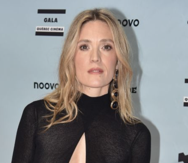 Éclatante Évelyne Brochu : sa robe fait sensation au Gala Québec Cinéma 1 Éclatante Évelyne Brochu : sa robe fait sensation au Gala Québec Cinéma Capture decran le 2024 12 09 a 08.41.00 e1733751712503 Éclatante Évelyne Brochu : sa robe fait sensation au Gala Québec Cinéma