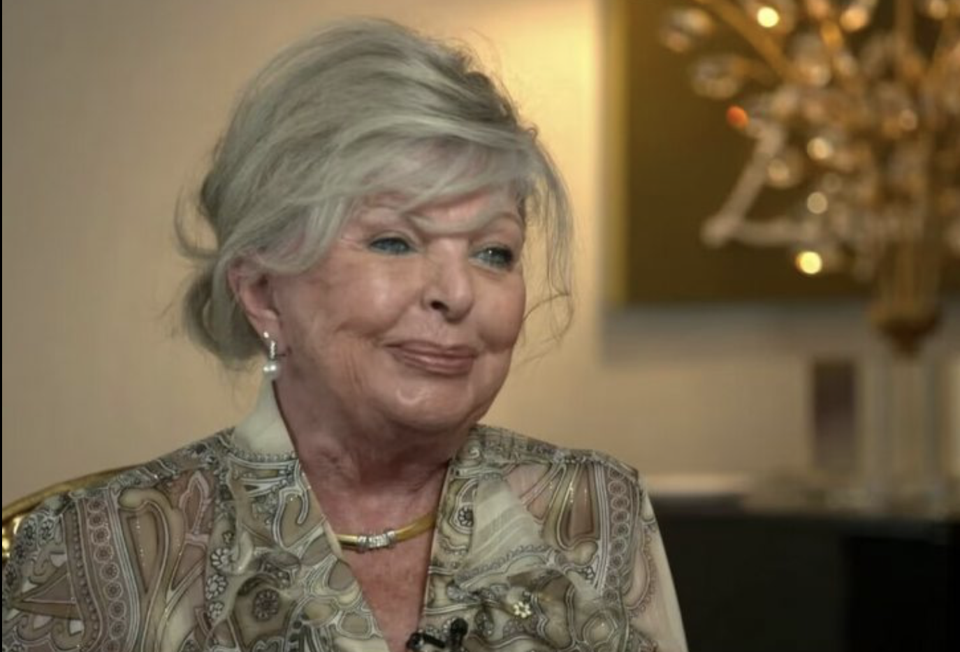 Lise Watier cède son penthouse montréalais pour près de 6 M$ 1 Lise Watier cède son penthouse montréalais pour près de 6 M$ Capture decran le 2024 12 09 a 13.40.36 Lise Watier cède son penthouse montréalais pour près de 6 M$