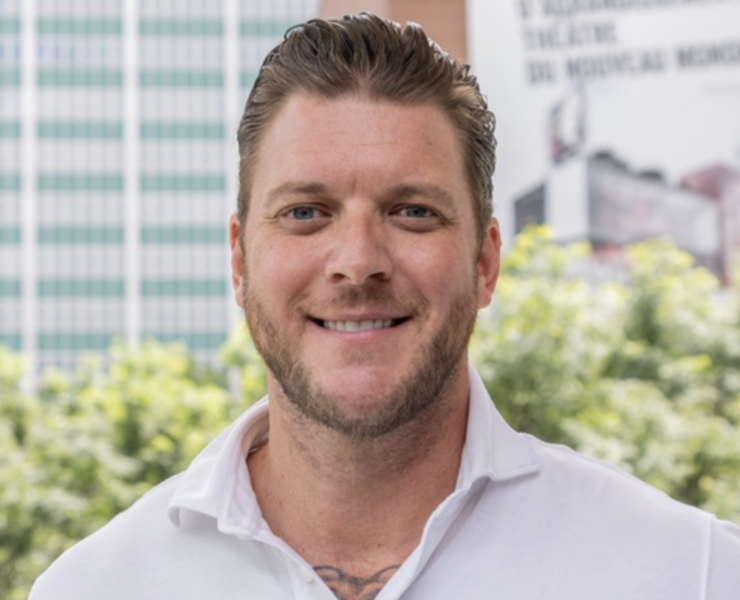 Capture decran le 2024 12 10 a 13.33.35 e1733855772429 Mathieu Baron dévoile une rare photo de son fils, qui a bien grandi!