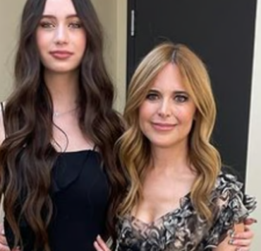 La fille de Julie Snyder critiquée pour son look du Nouvel An, Julie réagit directement 7 La fille de Julie Snyder critiquée pour son look du Nouvel An, Julie réagit directement Capture decran 2025 01 02 105333 La fille de Julie Snyder critiquée pour son look du Nouvel An, Julie réagit directement