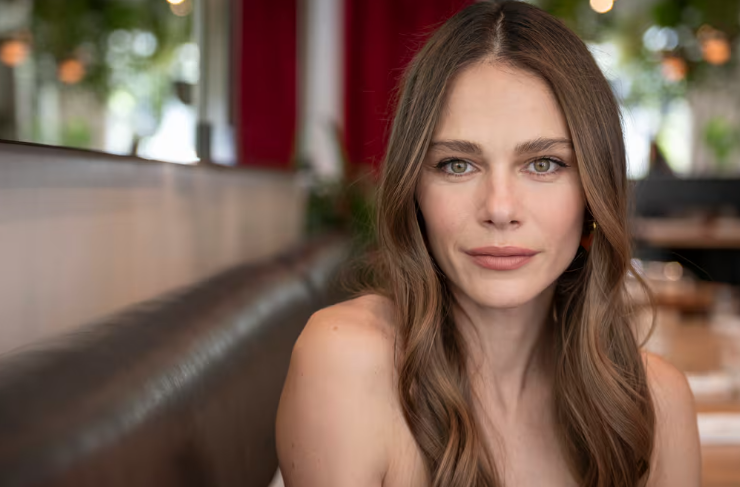 Capture decran 2025 01 03 211838 Maripier Morin éblouit avec un pantalon transparent et attire tous les regards