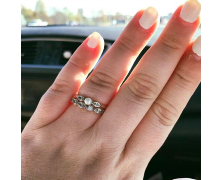 Capture decran 2025 01 03 223537 e1735962123536 Un homme au Québec paie 130$ pour la bague de sa blonde et l'employé du magasin se moque de lui