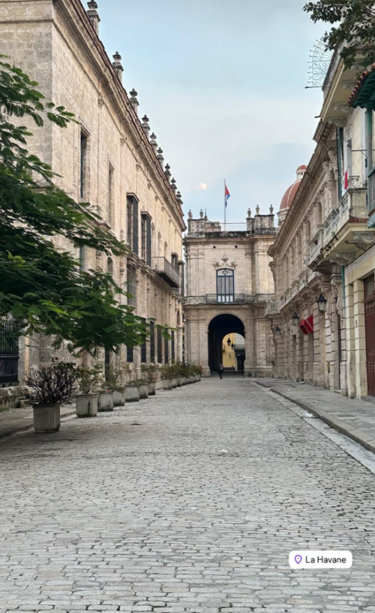 Capture decran 2025 01 04 103556 André Robitaille dévoile toutes les photos de son réveillon à Cuba et c’est impressionnant