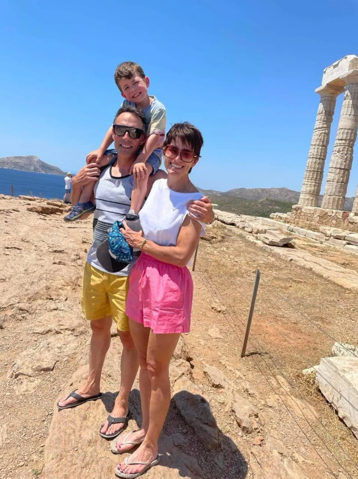 5 magnifiques photos de Julie Marcoux de TVA Nouvelles avec son mari et leur enfant 3 5 magnifiques photos de Julie Marcoux de TVA Nouvelles avec son mari et leur enfant Capture decran 2025 01 04 220302 5 magnifiques photos de Julie Marcoux de TVA Nouvelles avec son mari et leur enfant