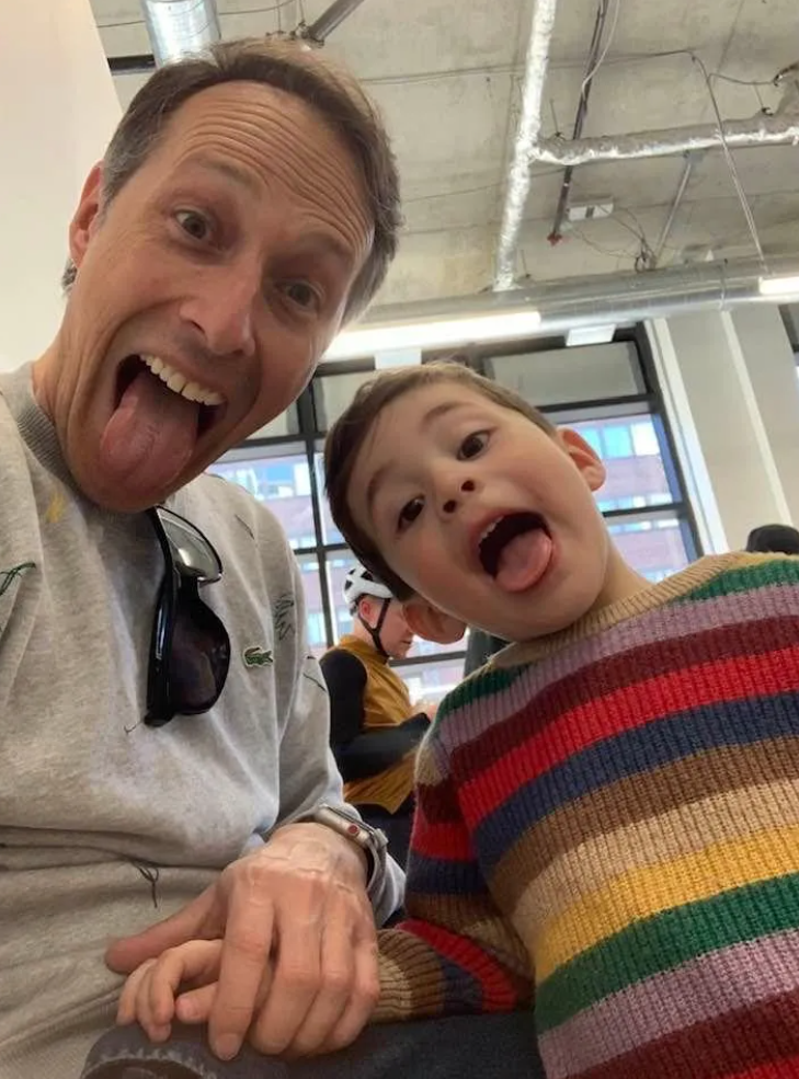 5 magnifiques photos de Julie Marcoux de TVA Nouvelles avec son mari et leur enfant 5 5 magnifiques photos de Julie Marcoux de TVA Nouvelles avec son mari et leur enfant Capture decran 2025 01 04 220315 5 magnifiques photos de Julie Marcoux de TVA Nouvelles avec son mari et leur enfant