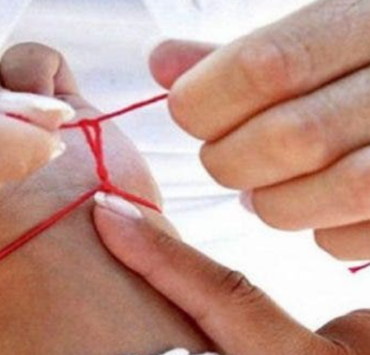 Le bracelet rouge au poignet offre une protection spirituelle et émotionnelle 3 Le bracelet rouge au poignet offre une protection spirituelle et émotionnelle Capture decran 2025 01 07 120943 Le bracelet rouge au poignet offre une protection spirituelle et émotionnelle