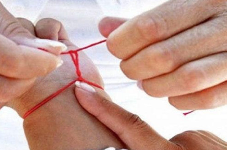 Capture decran 2025 01 07 120943 Le bracelet rouge au poignet offre une protection spirituelle et émotionnelle