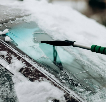 Voici les meilleures pratiques pour vos essuie-glaces en cas de givre et de neige 3 Voici les meilleures pratiques pour vos essuie-glaces en cas de givre et de neige Capture decran 2025 01 11 113956 Voici les meilleures pratiques pour vos essuie-glaces en cas de givre et de neige