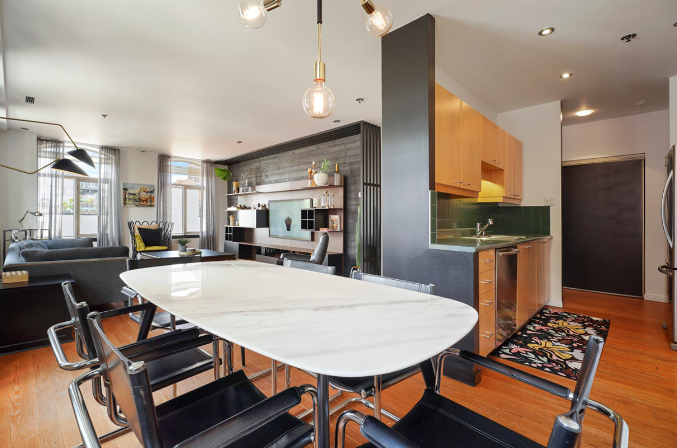 Capture decran 2025 01 12 193808 Geneviève Schmidt vend son élégant condo à Montréal et dévoile les photos