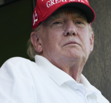 Capture decran 2025 01 18 151101 Le portrait officiel de Donald Trump a été dévoilé et un détail surprend