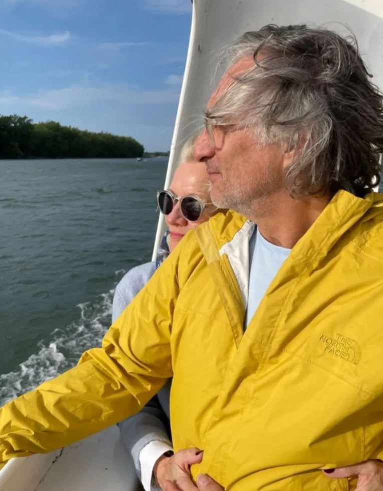 Découvrez une rare photo d'Élise Guilbault et de son conjoint 2 Découvrez une rare photo d'Élise Guilbault et de son conjoint Capture decran 2025 01 27 083103 Découvrez une rare photo d'Élise Guilbault et de son conjoint