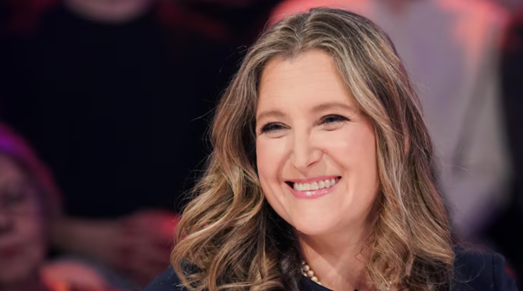 Chrystia Freeland dévoile à Guy A. Lepage le surnom que lui a attribué Donald Trump 1 Chrystia Freeland dévoile à Guy A. Lepage le surnom que lui a attribué Donald Trump Capture decran 2025 01 27 132753 Chrystia Freeland dévoile à Guy A. Lepage le surnom que lui a attribué Donald Trump