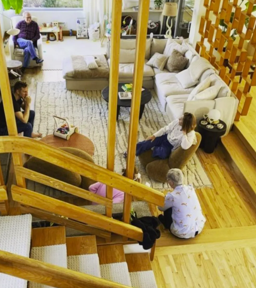 Explorez l’élégante demeure de Maripier Morin et Jean-Philippe Perras en 10 photos 10 Explorez l’élégante demeure de Maripier Morin et Jean-Philippe Perras en 10 photos Capture decran 2025 01 29 122148 Explorez l’élégante demeure de Maripier Morin et Jean-Philippe Perras en 10 photos