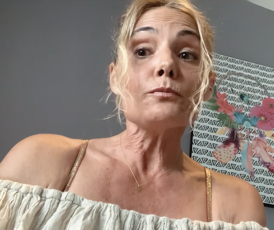 Arnaquée par un faux Brad Pitt, Anne vit désormais dans un box de 6m² 2 Arnaquée par un faux Brad Pitt, Anne vit désormais dans un box de 6m² Capture decran le 2025 01 17 a 10.05.55 Arnaquée par un faux Brad Pitt, Anne vit désormais dans un box de 6m²