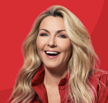 Capture decran le 2025 01 17 a 12.38.46 e1737135569952 Véro, plus belle que jamais à 50 ans, s’affiche sans maquillage sur son magazine