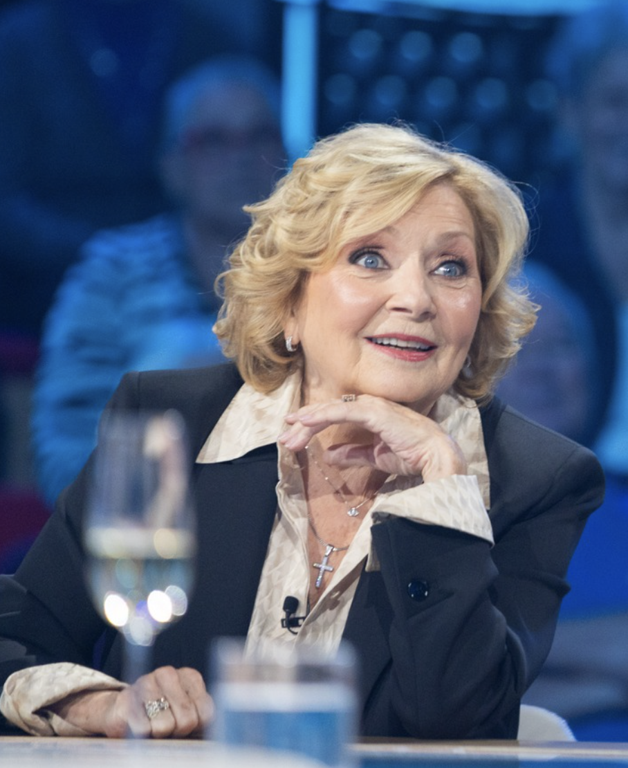 France Beaudoin craque et s'adresse directement à ses fans 2 France Beaudoin craque et s'adresse directement à ses fans Capture decran le 2025 01 24 a 13.12.23 France Beaudoin craque et s'adresse directement à ses fans