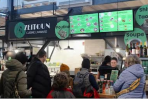 POUTINE 5 Olivier Primeau a été séduit par cette poutine libanaise de Québec, qui attire de plus en plus de monde dans la capitale.