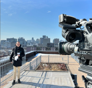 simon 5 Simon Gamache-Fortin, journaliste à LCN, a connu un important changement dans sa vie personnelle.