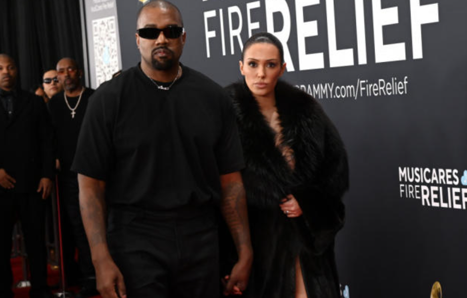 Capture décembre 2025 02 05 105913 Kanye West applaudit Bianca Censori pour avoir «éclipsé les Grammys» en se dévoilant