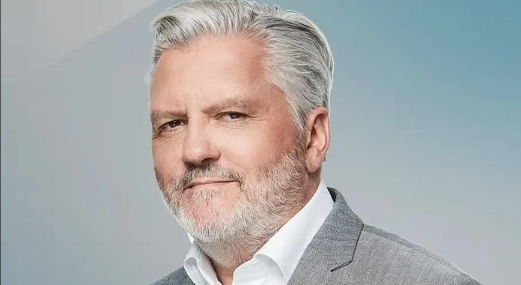 Richard Martineau partage une mise à jour sur sa santé après l'annonce de son cancer 2 Richard Martineau partage une mise à jour sur sa santé après l'annonce de son cancer Capture decran 2025 02 07 085325 Richard Martineau partage une mise à jour sur sa santé après l'annonce de son cancer