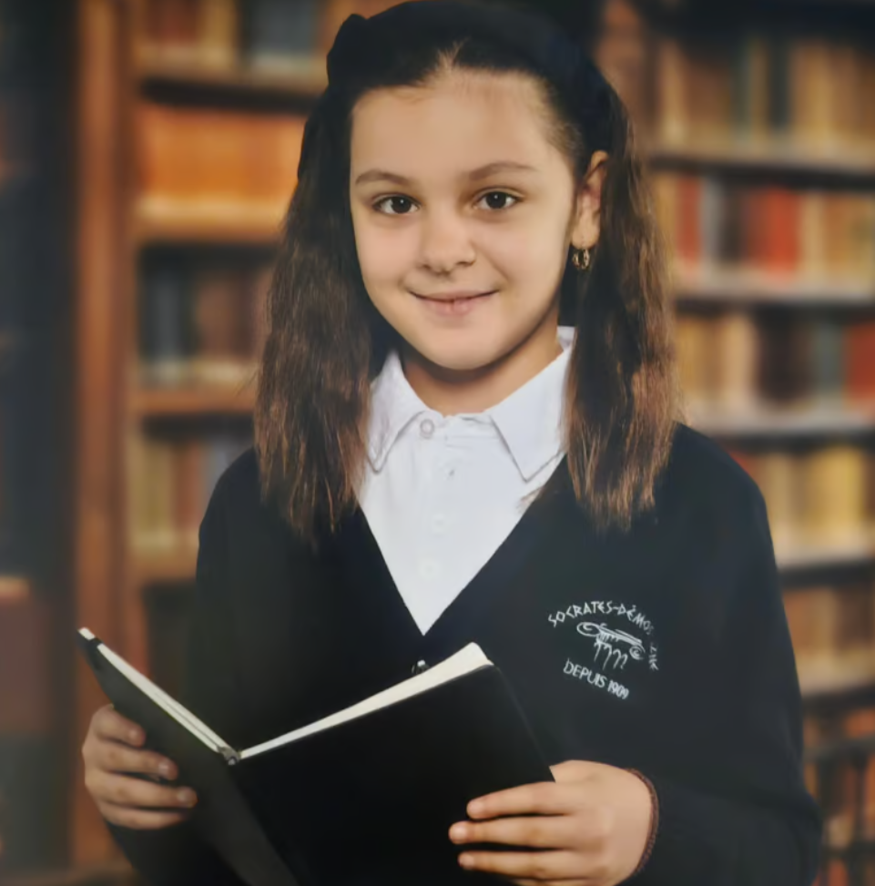 Alexandra Mongeau, la fille de Maurice « Mom » Boucher, se confie pour une rare fois sur son adolescence 4 Alexandra Mongeau, la fille de Maurice « Mom » Boucher, se confie pour une rare fois sur son adolescence Capture decran 2025 02 09 085922 Alexandra Mongeau, la fille de Maurice « Mom » Boucher, se confie pour une rare fois sur son adolescence