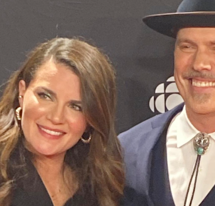 Capture decran 2025 02 09 111408 Jean-François Breau partage une rare photo avec ses 2 grandes filles en 2025 et elles ont grandi