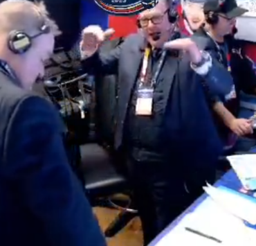 Capture decran 2025 02 13 110921 Un animateur du 98,5 FM oublie de couper son micro et explose contre son équipe technique