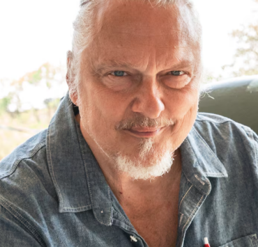 Découvrez Marguerite D'Amour, la fille de Normand D'Amour, à travers 10 photos éblouissantes 3 Découvrez Marguerite D'Amour, la fille de Normand D'Amour, à travers 10 photos éblouissantes Capture decran 2025 02 16 093410 Découvrez Marguerite D'Amour, la fille de Normand D'Amour, à travers 10 photos éblouissantes