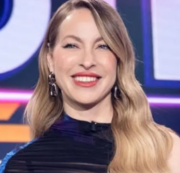 Marie-Mai dévoile son nouveau look avec un haut transparent qui fait sensation 6 Marie-Mai dévoile son nouveau look avec un haut transparent qui fait sensation Capture decran 2025 02 24 092541 Marie-Mai dévoile son nouveau look avec un haut transparent qui fait sensation