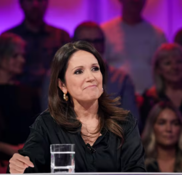 Cet humoriste que vous adorez sera l’invité d’honneur d'En direct de l'univers! 3 Cet humoriste que vous adorez sera l’invité d’honneur d'En direct de l'univers! Capture decran 2025 02 24 101839 Cet humoriste que vous adorez sera l’invité d’honneur d'En direct de l'univers!