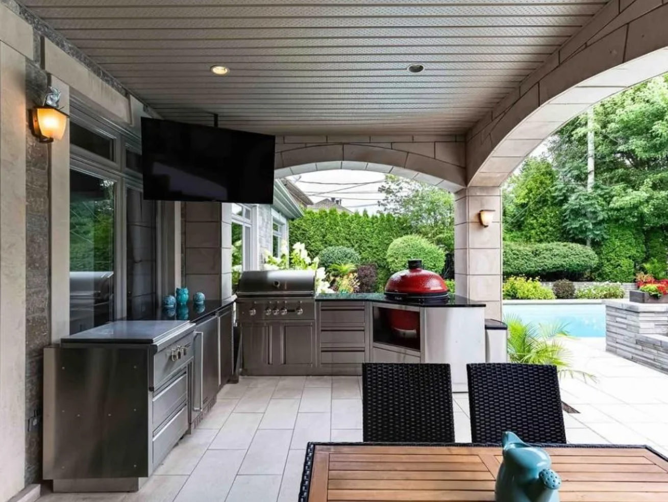 Capture decran 2025 02 24 103315 Voici les luxueuses maisons de Marc-Édouard Vlasic, le conjoint de Frédérique Guay de TVA Sports