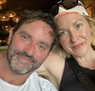 Capture decran le 2025 02 18 a 13.38.08 e1739903942872 Émily Bégin et Guillaume Lemay-Thivierge dévoilent leur maison fraîchement rénovée dans les Laurentides !