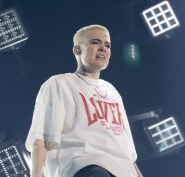 Star Académie : Roxane Bruneau déclenche une vague de réactions ! 2 Star Académie : Roxane Bruneau déclenche une vague de réactions ! Capture decran le 2025 02 24 a 09.14.47 e1740408571798 Star Académie : Roxane Bruneau déclenche une vague de réactions !