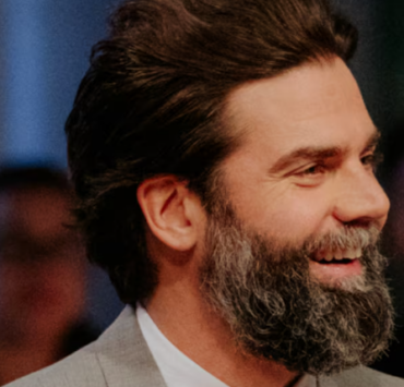 Voici pourquoi les internautes pensent que Jean-Philippe Wauthier et Rosalie Bonenfant sont plus que des collègues 6 Voici pourquoi les internautes pensent que Jean-Philippe Wauthier et Rosalie Bonenfant sont plus que des collègues Capture decran 2025 03 03 155930 Voici pourquoi les internautes pensent que Jean-Philippe Wauthier et Rosalie Bonenfant sont plus que des collègues