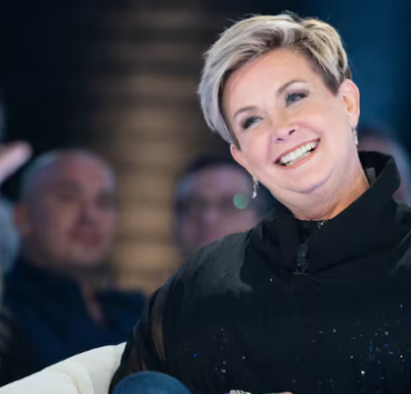 Capture decran 2025 03 08 151410 Nathalie Simard partage une magnifique photo avec sa petite-fille et elles sont resplendissantes