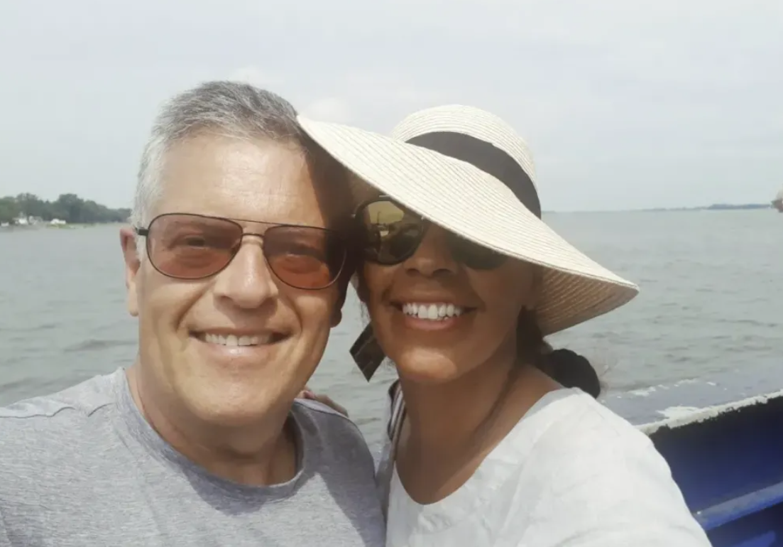 Admirez les sublimes photos de couple de Paul Larocque de LCN et de son amoureuse 4 Admirez les sublimes photos de couple de Paul Larocque de LCN et de son amoureuse Capture decran 2025 03 16 143046 Admirez les sublimes photos de couple de Paul Larocque de LCN et de son amoureuse