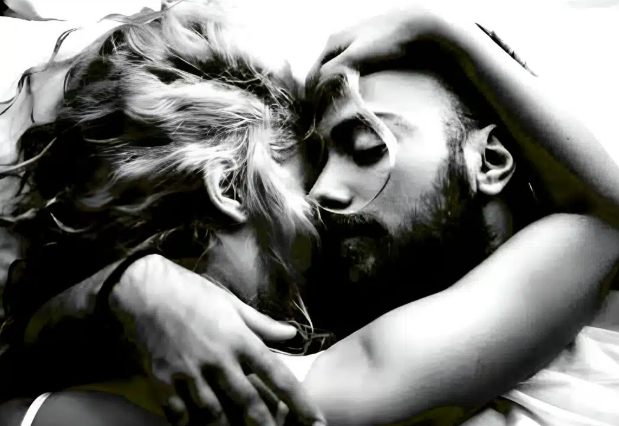 Ne faites jamais ces 15 chosespour un homme, même en amour profond 1 Ne faites jamais ces 15 chosespour un homme, même en amour profond Capture decran 2025 03 17 152436 Ne faites jamais ces 15 chosespour un homme, même en amour profond